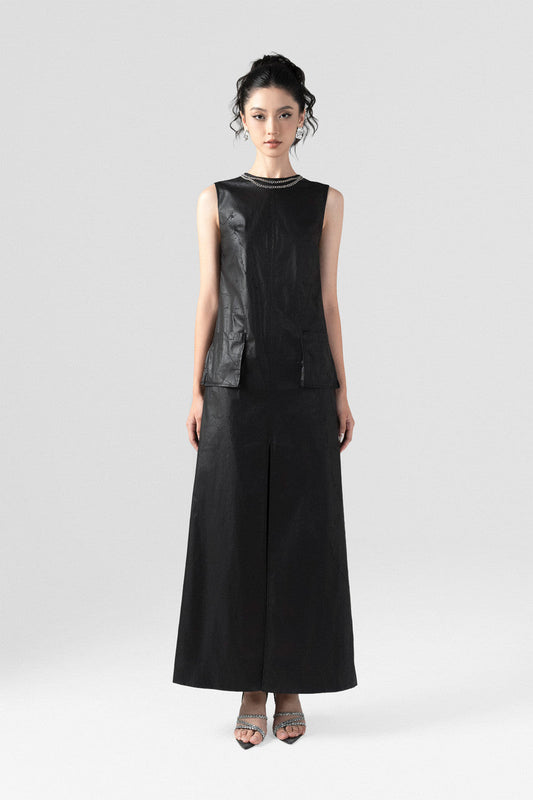 The Black A-Line Maxi Dress features a sleek silhouette with a chic chain-accented neckline.