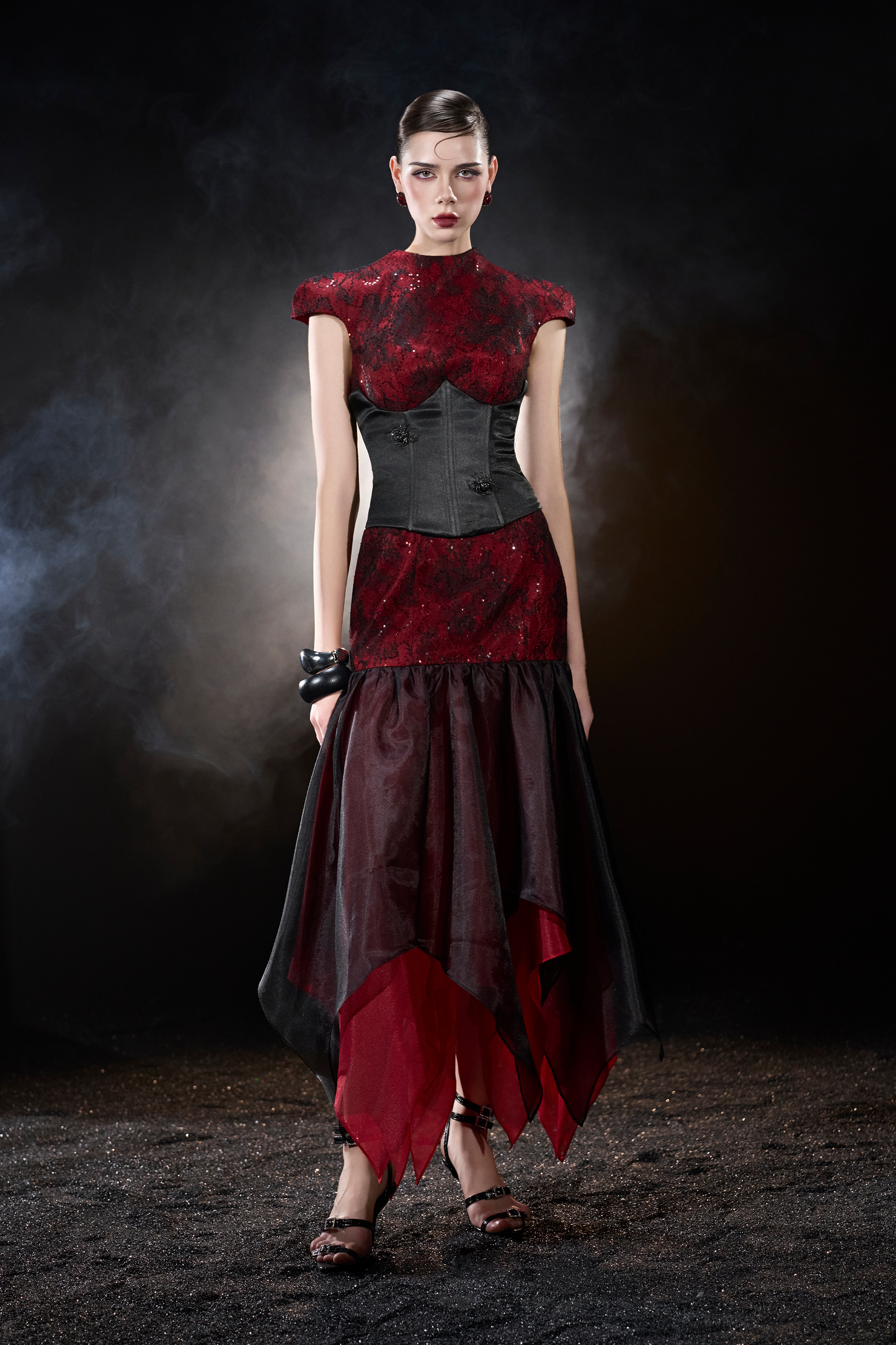 Wraith Gothic Lady Short Sleeves Maxi Dress With Black Corset