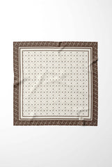 وشاح حريري لاتيه بتصميم عتيق