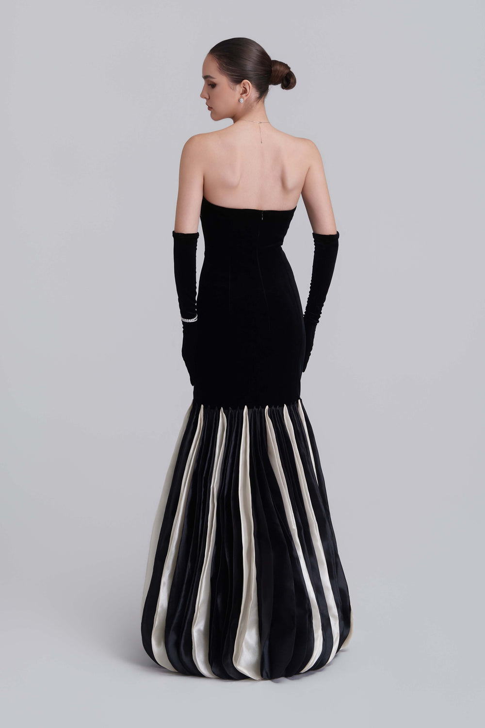 Bridget Strapless Embroidery Mermaid Maxi Dress With Gloves