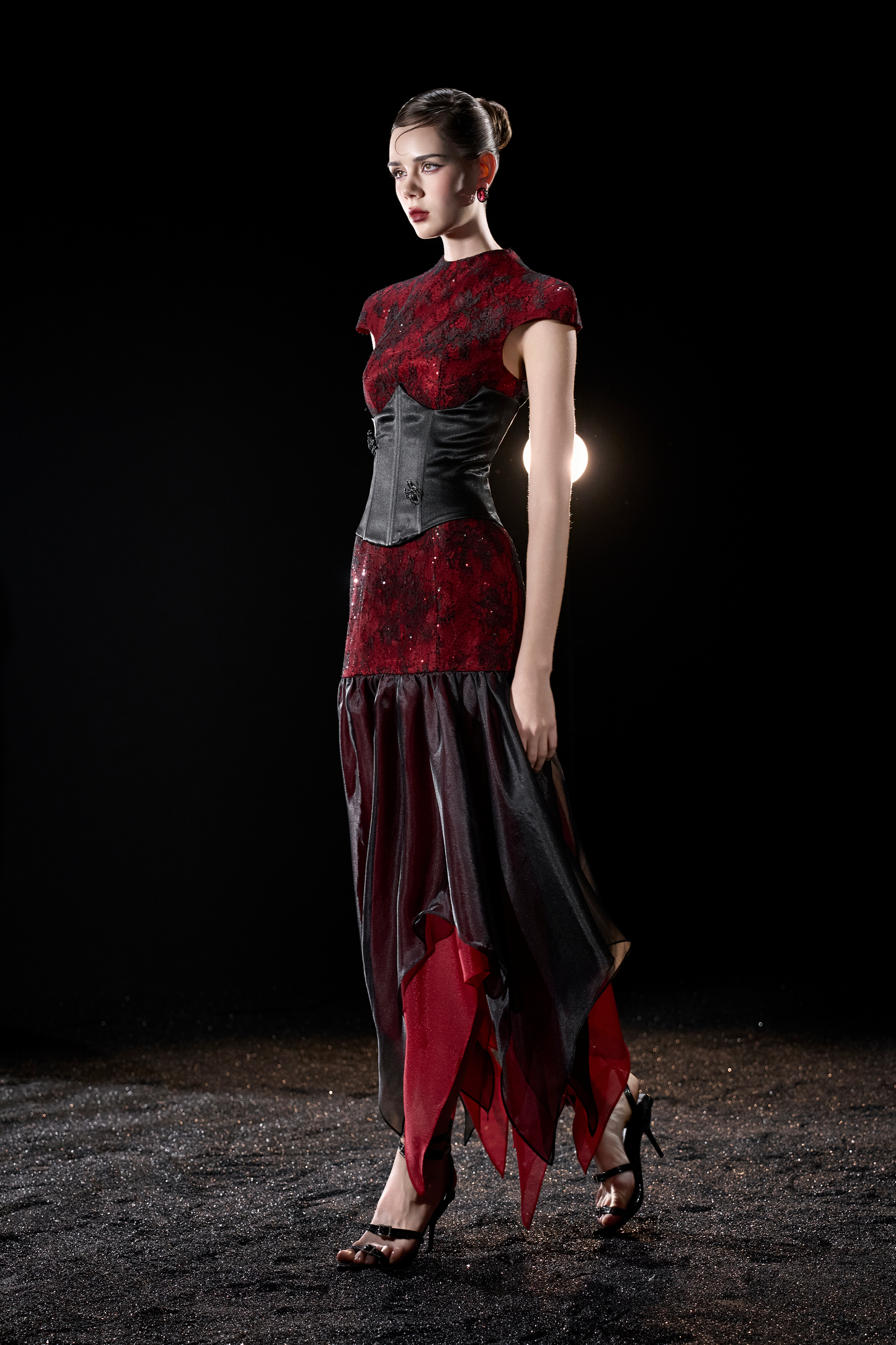 Wraith Gothic Lady Short Sleeves Maxi Dress With Black Corset