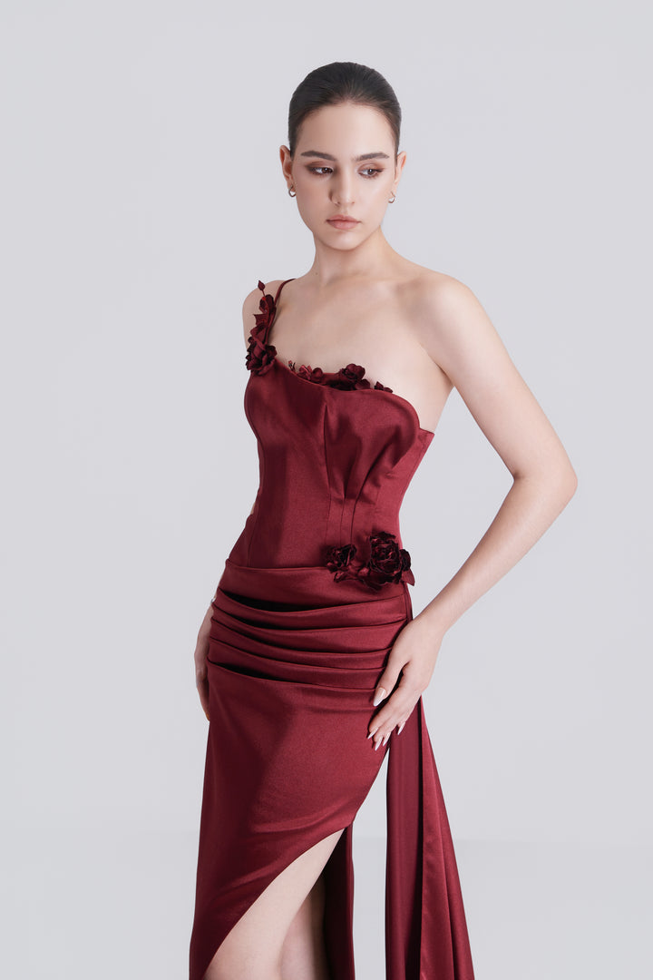 Beth Floral Appliqués Slit Maxi Dress With Side Train