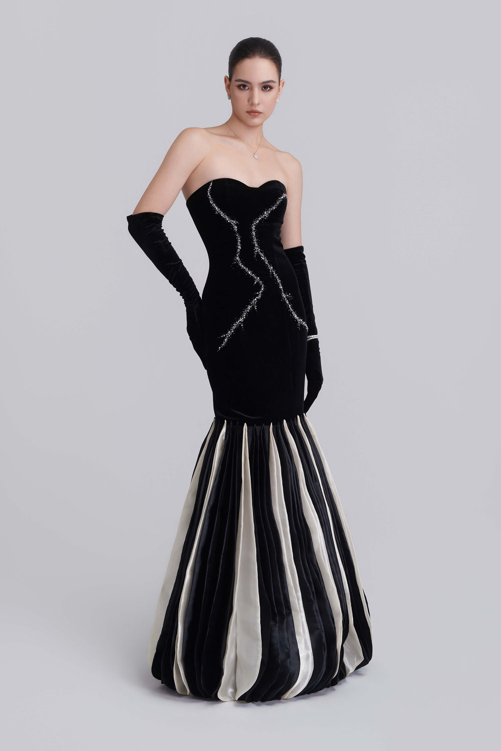 Bridget Strapless Embroidery Mermaid Maxi Dress With Gloves