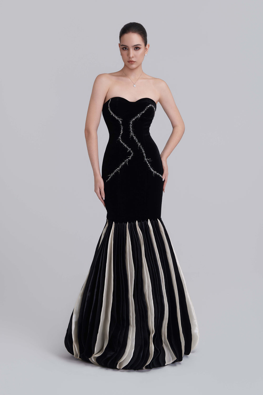 Bridget Strapless Embroidery Mermaid Maxi Dress With Gloves