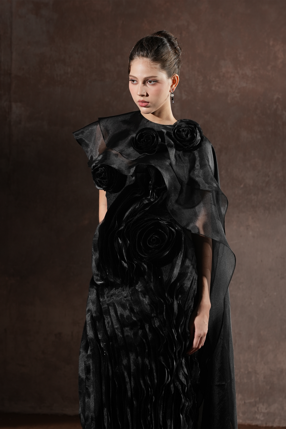 Ember Couture Dual Style Bandeau Layered 3D Roses Maxi Dress With Veil