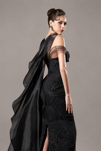 Asha Couture Dual Style Bandeau Layered 3D Lines Maxi Dress With Veil